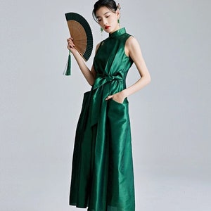 Traditional Chinese Cheongsam Dress | Sleeveless Green Modern Qipao | Tea Ceremony | Gifts for Her