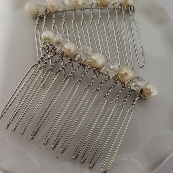 Hair Combs with natural pearls