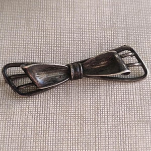 Art Deco 800 Silver Bow Brooch - Antique Lapel Pin
