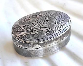 Silver Pill Case, Vintage Sterling Silver Pill Case,engraved