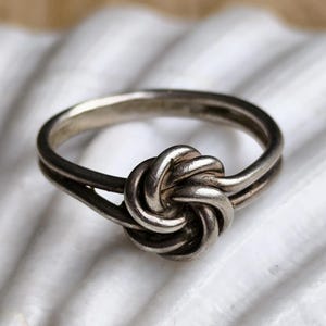 Vintage Portuguese Silver Double Knot Ring - Size 10US