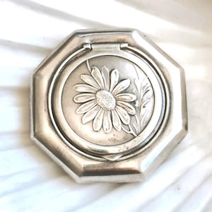 Vintage Sterling Silver Pill Box: Art Deco Daisy Trinket Container