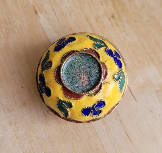 ヴィンテージ七宝焼きの小物入れ。 ヴィンテージ七宝焼きの小物入れ