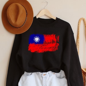 Taiwan Flag Sweatshirt Taiwanese Flag Crewneck Keep Taiwan Free Shirt I stand with Taiwan Shirt Free Taiwan Shirt Taiwan Independence