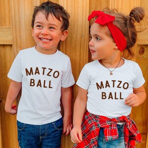 マッツォボールシャツ 家族お揃いの過ぎ越しの祭りシャツ 過ぎ越しの祭り 2022 ペサハホリデー マッツォボールギフト マッツォシャツ ユダヤ人シャツ ユダヤ人 ユダヤ人ギフト