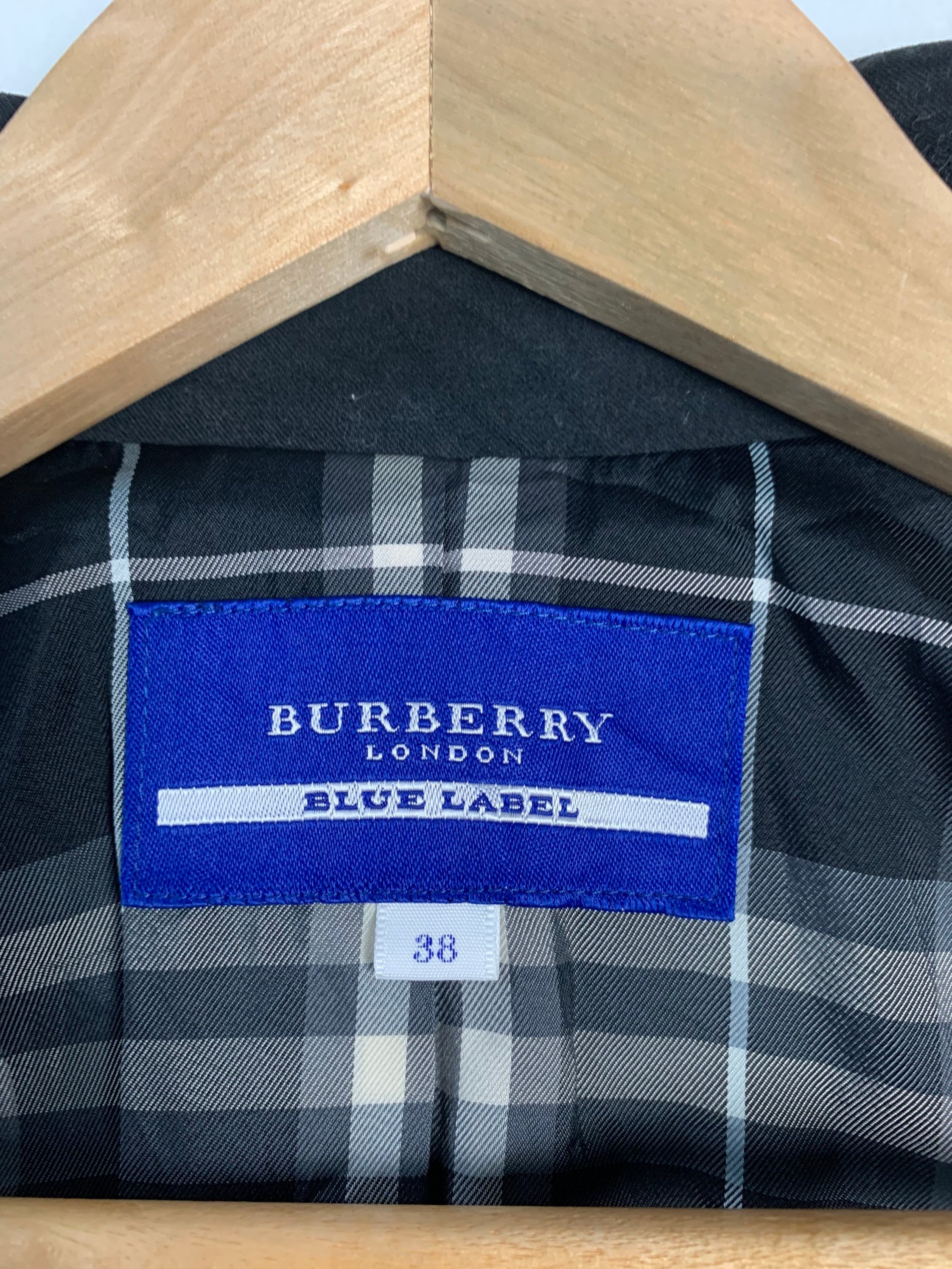 美品》BURBERRY BLUE LABEL ジャケット 38