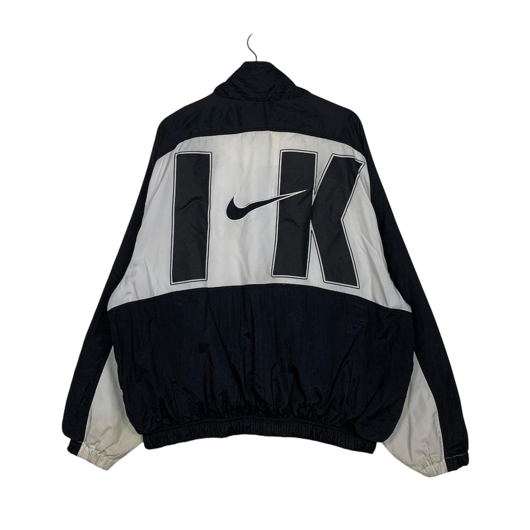 nike windbreaker big logo