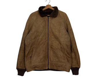 日本のブランドミリタリーレザーボンバージャケット