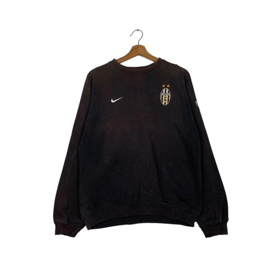NIKE × JUVENTUS コラボ トラックジャージ 刺繍ロゴ ブラック S ユベントス【アディダス公式】