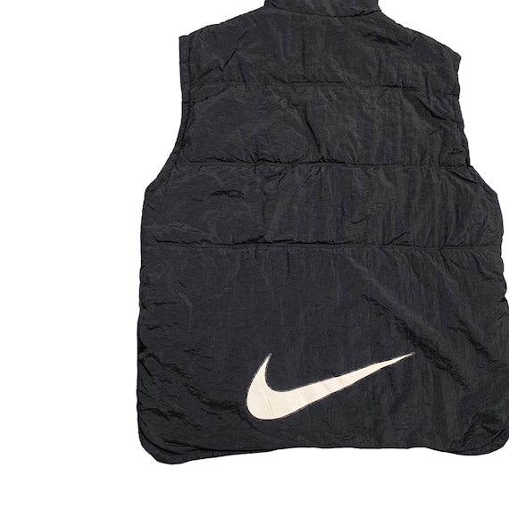 さ*じ様 90s old NIKE down vest さ*じ様 90s old NIKE down vest Rare Vintage Nike Puffer Reversible