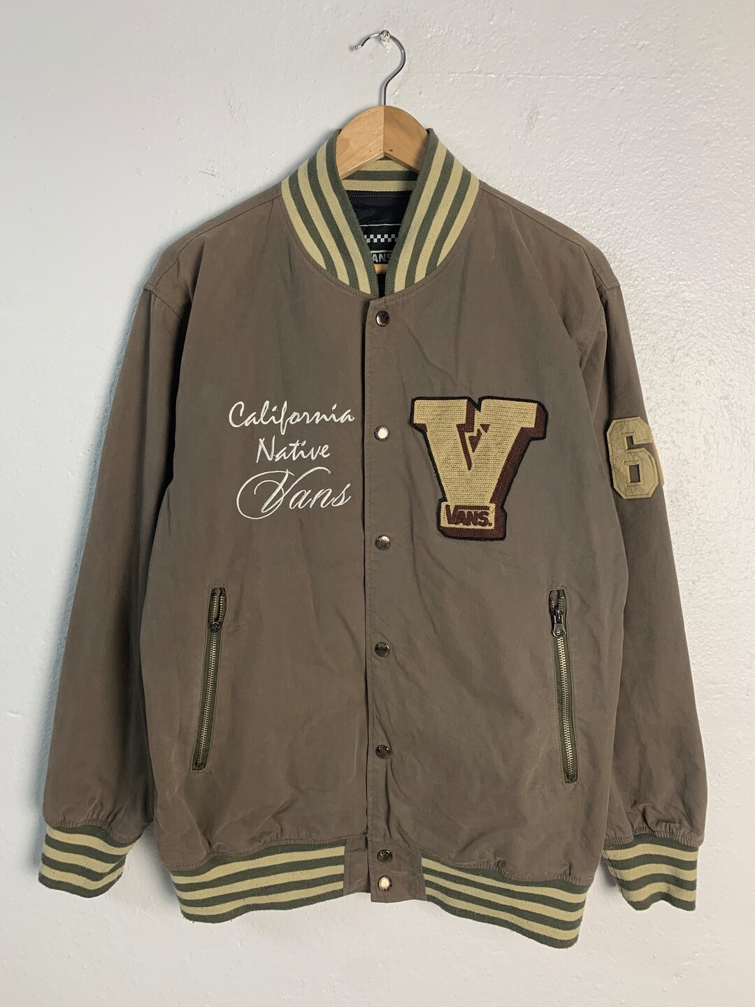 ジャケット・アウター 00s Vans scull varsity stadium jacket 00s Vans scull varsity stadium jacket - メルカリ