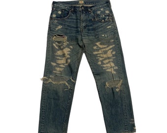 RNA Distressed Style Jeans