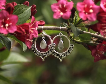 Boucles d'oreille "Cérémonie " avec pierres de labradorite - bijou féerique bohème sorcière lithothérapie