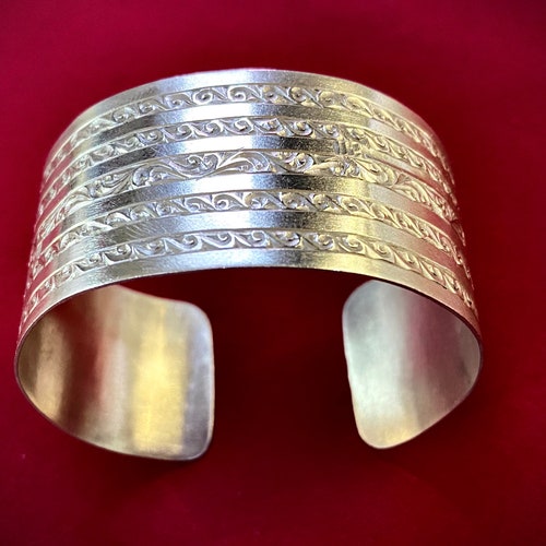 Very good ethnic bracelet berber jewish cuff in solid money . The one-of-a-kind bracelet is a shops perfect gift