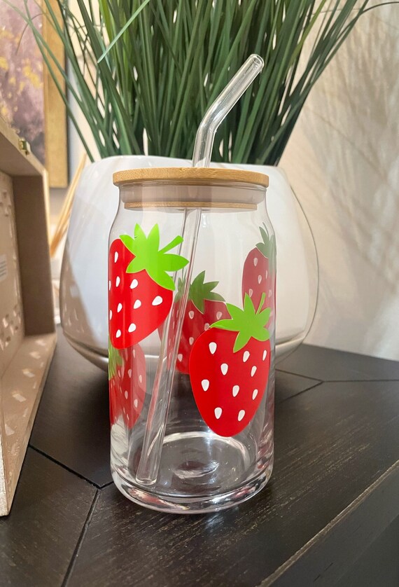 Strawberry Can Glass Cup w/Bamboo Lid & Straw