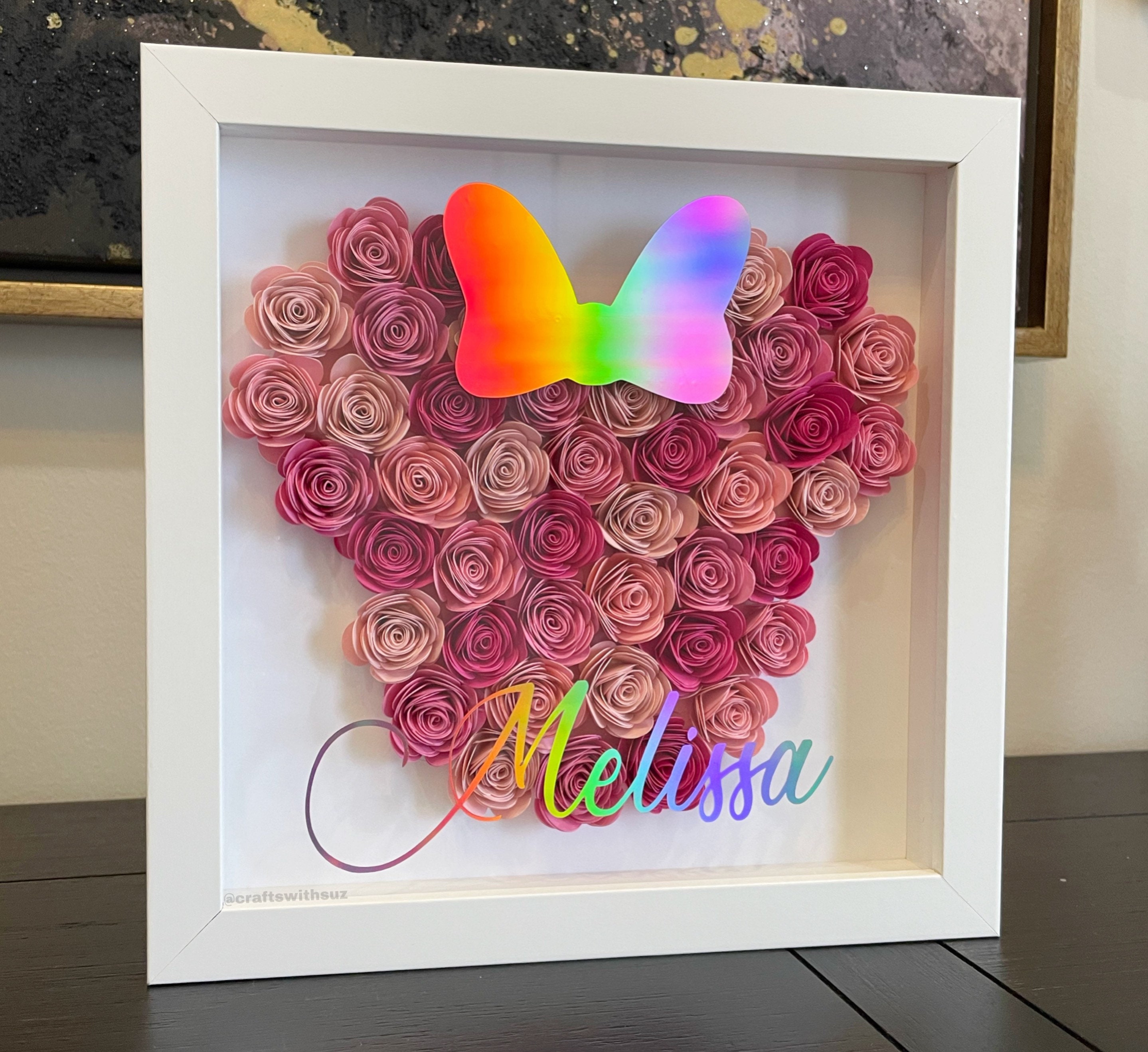 Pudełko na kwiaty Myszka Minnie | Pudełko na kwiaty z różami | Prezent świąteczny Disneya | Spersonalizowany prezent na urodziny, 16. urodziny, Walentynki, baby shower