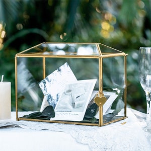NCYP Large Geometric Glass Card Box Terrarium with Slot and Heart Lock, Foot, Gold, Handmade, Brass, for Wedding Reception, Wishwell
