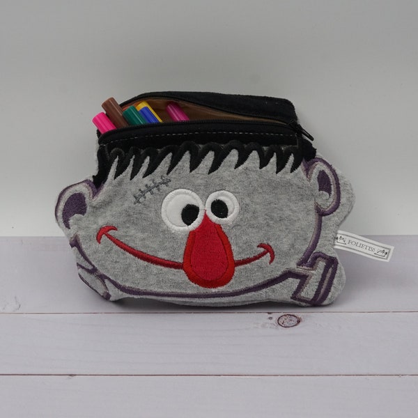 trousse personnage mignon grise