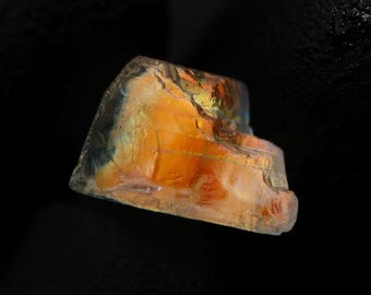 7.55 Cts Raw Madagascar Moonstone Crystal: Rainbow Flash Moonstone Rough 11X14mm