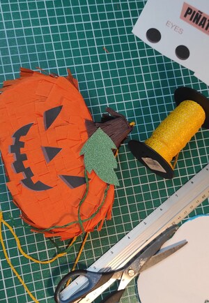 Piñata Citrouille Halloween - Décoration De Fête - Taille Standard - Remplie De Bonbons Et Friandises
