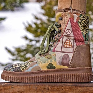 DOGO, Future Boots Escape the Ordinary, Vegan Leather Nature Thema, Handmade, Unique Design, Custom Combat Boots