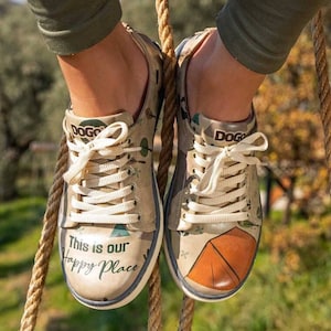 Dogo, Damessneakers, This is Our Spirit Design, Platte damesschoenen, Vetersneakers, Bedrukte schoenen, Custom-sneakers, Handgemaakte schoenen,