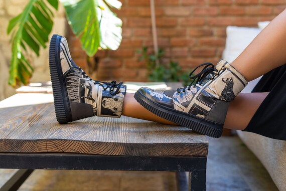 DOGO Custom Boots Dog Figured Platform Boots Gothic Shoes