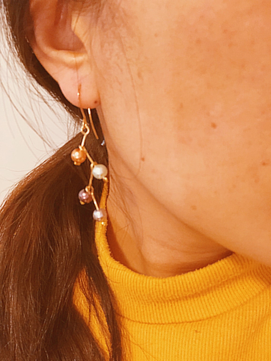 Pearl earrings/ vintage dainty dangle drop/ Etsy