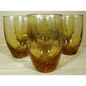 Vintage Libbey Amber Swirl Water Tumblers Set Of 7 Honey Gold 4.5&quot; Tall 3&quot; Wide