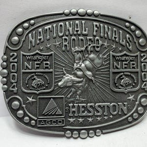 Boucle de ceinture de rodéo finale nationale Hesston NFR 2004 vintage Western Cowboy de collection PRCA