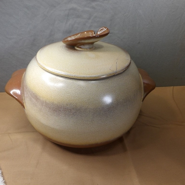 Frankoma Covered Baker Bean Pot/Casserole 4V 2 QT Plainsman Gold