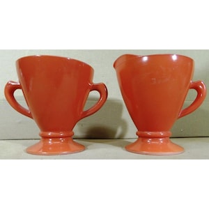 Juego de azucarero y jarrita para leche Platonite Ovide de Hazel Atlas vintage en color naranja óxido y rojo, década de 1940