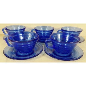 5 Hazel Atlas Kobalt Blau Moderntone Depression Glas Art Deco Tassen und Untertassen