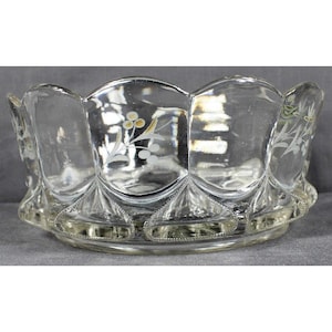 Bol en verre transparent épais de 8,5 po. vintage avec motif floral et bords festonnés Voir les photos
