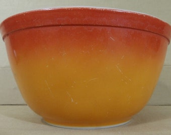 Ciotola di nidificazione per miscelazione Ombre arancione rosso vintage Pyrex Flameglo #402 1,5 quart