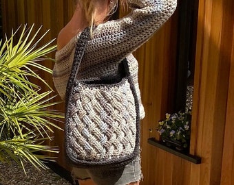 Woven cables bag crochet pattern (pdf + video)