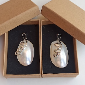 Nautilus Gold Filled Pendant, Mother-Of-Pearl Shell, Gold Plated Pendant, Unique Nacre Shell Pendant, Elegant Nautilus Pendant