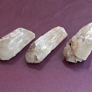 Calcit Kristalle, Calcit, Rohcalcit, Würfelcalcit, Calcitkristall, Cluster Calcit Mineral, Natürlicher Rohcalcit, Mineraliensammlung