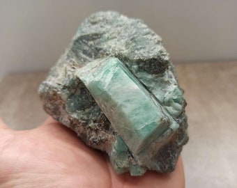 Raw Emerald Mineral, Raw Emerald Crystal, Raw Emerald Stone, Rough Emerald Rock, Raw Emerald Piece, Emerald with Black Inclusions, Emerald