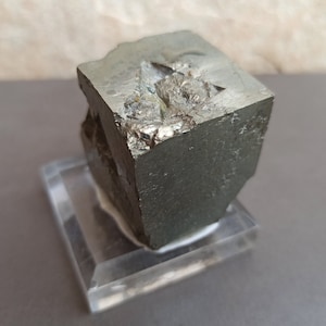 254g Pyrite Navajun Cluster, Raw Pyrite, Raw Pyrite Crystal,  Huge Stone, Fools Gold, Spanish Pyrite, Natural Raw Gemstone