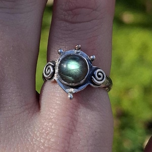 Selkie - Handmade druid river ring