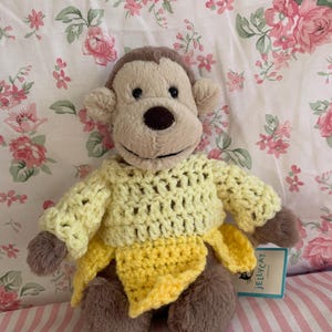 Handmade Crochet jumper Made To Fit small bashful Jellycat *Jellycat Not Included*