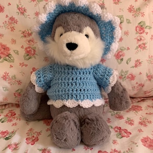 Handmade Short Sleeve Crochet jumper and hat set  Made To Fit medium bashful Jellycat *Jellycat Not Included*