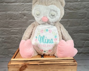 Stofftier Eule mit Namen und Geburtsdatum bestickt | personalisierte Kuscheleule | Geschenk zur Geburt Baby