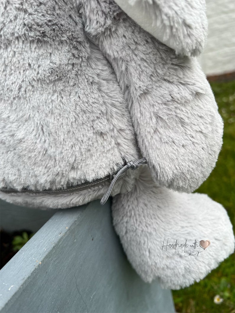 Cuddly toy bunny embroidered with the name of big sister image 4