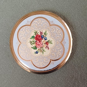 KIGU Vintage Compact, Make up Compact, Compact Mirror, Flowers Compact, Roses Compact, 1950s Style