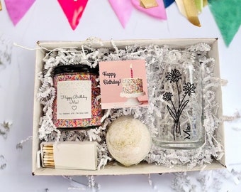 Happy Birthday Gift Box, best friend gift box, birth flower gift box, birthday gift for her, birthday candle,  18th birthday gift, 40th bday