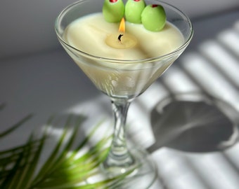 Vela Dirty Martini, aroma a ginebra seca, vela de cera de soja, regalo para nuera, regalo para amantes del martini, vela de cóctel, vela de bebida alcohólica