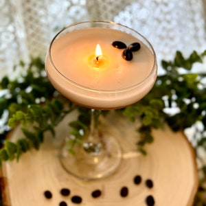 Espresso Martini Candle, Candle, Coffee Scented, Soy Wax Candle, birthday candle, gift for sister in law, Candle Lover Gift, alcohol candle immagine 3