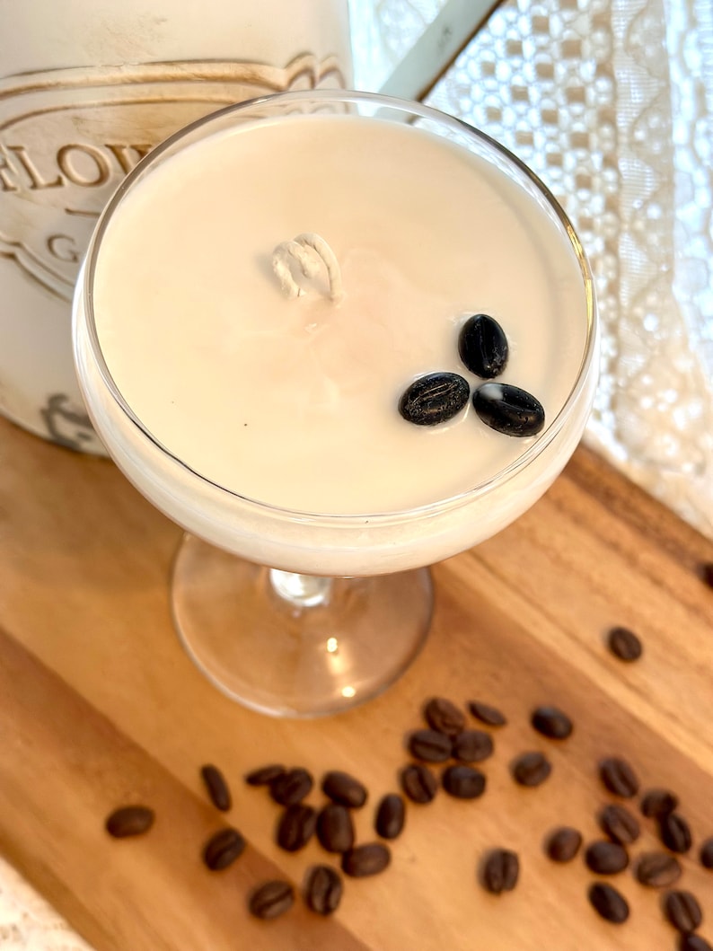 PinkSpruce Espresso Martini Candle - Thumbnail 2